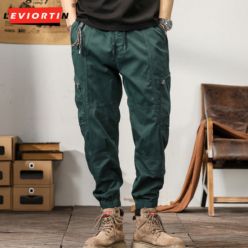 Street Fashion Hong Kong - Men's new American retro workwear pants,