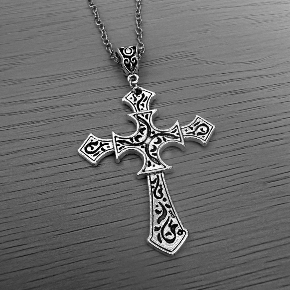 Street Fashion Mood - Fashion Personality Sliver Color Cross Pendant