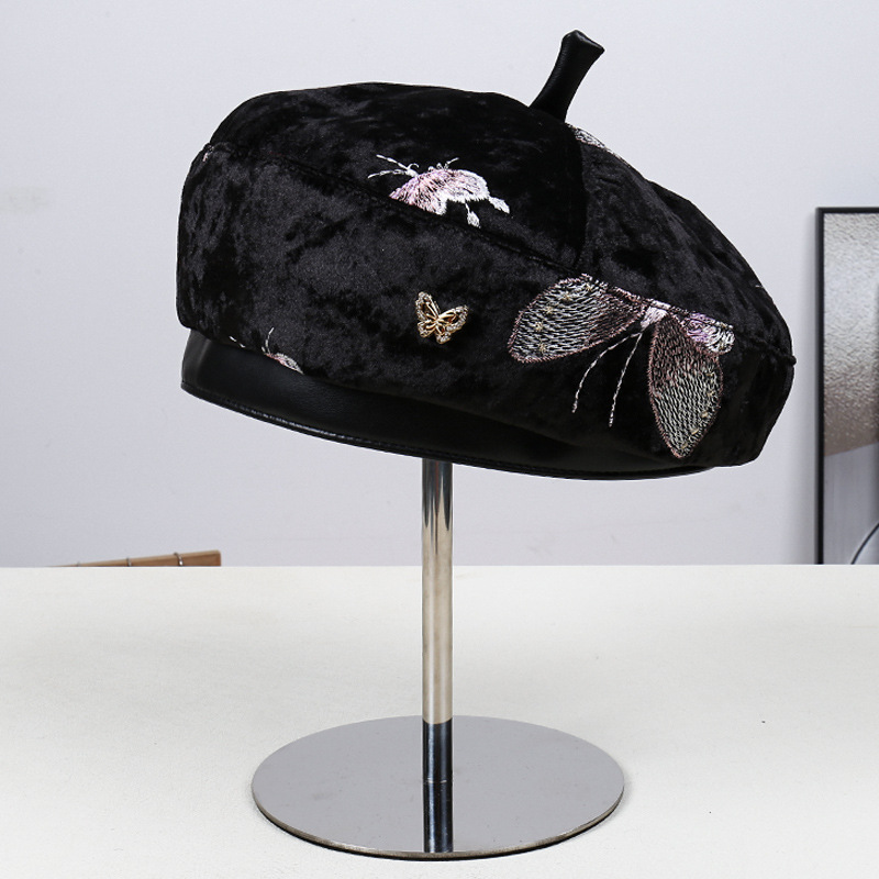 Fashionable Butterfly Embroide - огляд і ціна Street Fashion Pose