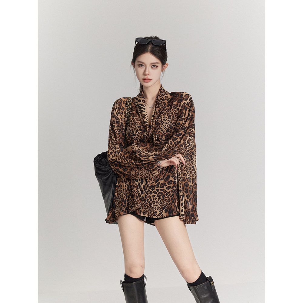 Long Sleeve T-Shirts Oversize  - огляд і ціна Longline Tee Oversized