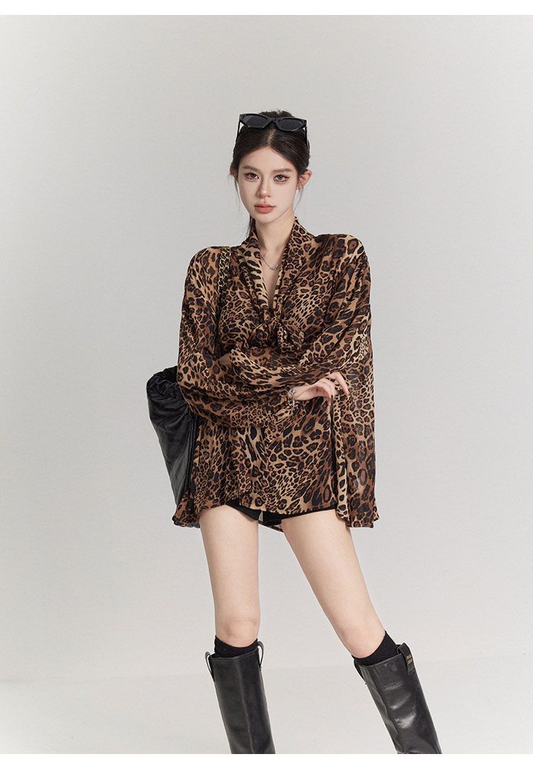 Long Sleeve T-Shirts Oversize  - огляд і ціна Longline Tee Oversized
