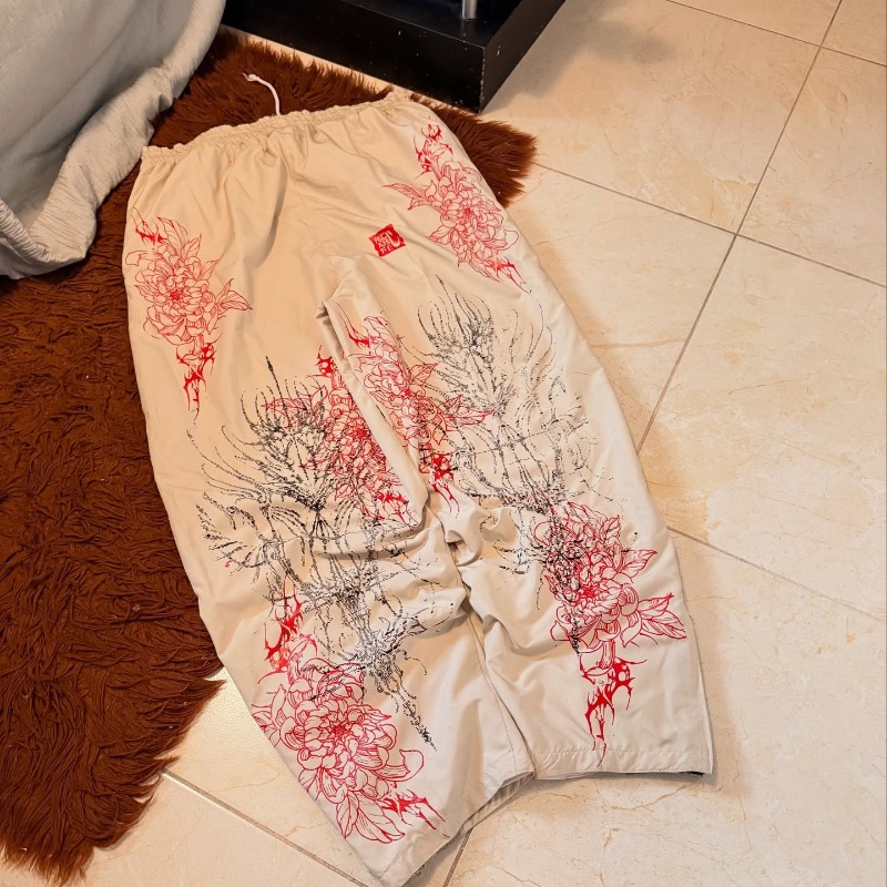Harajuku Red Spider Lily Print - огляд і ціна Street Fashion Of Japan