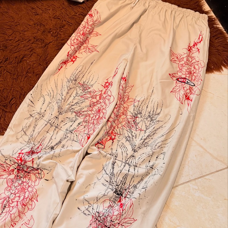Harajuku Red Spider Lily Print - огляд і ціна Street Fashion Of Japan